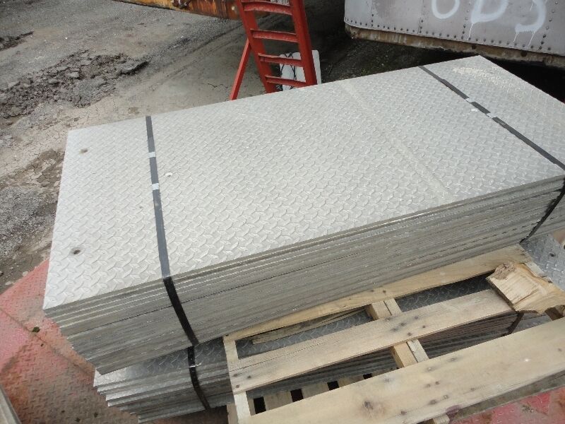 Aluminum checker plate - 30" x 65" - 3/8" Thick